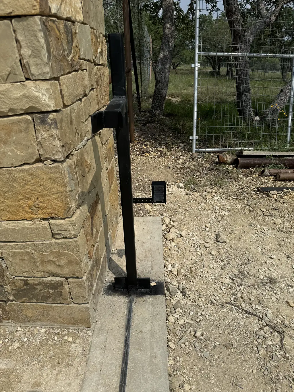 Control board for automatic gate